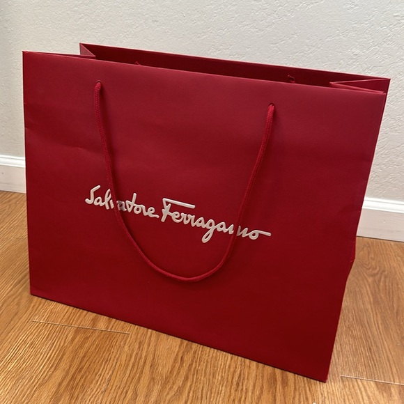 Ferragamo shopping bag - Picture 4 of 4